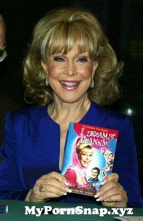 Barbara Eden Fakes (428 Photos of Nude Fakes)